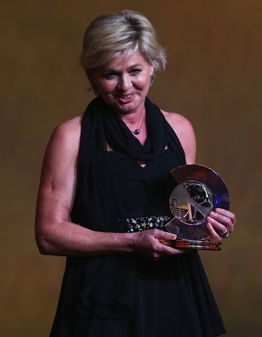 Silvia Neid foi eleita a melhor treinadora de futebol feminino