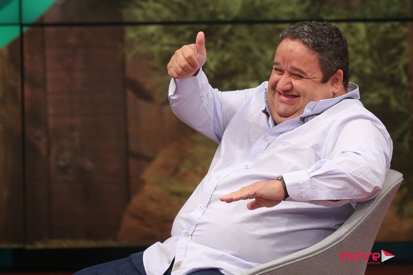 Fernando Mendes: o comediante que leva o “espetáculo” à televisão - Move Notícias