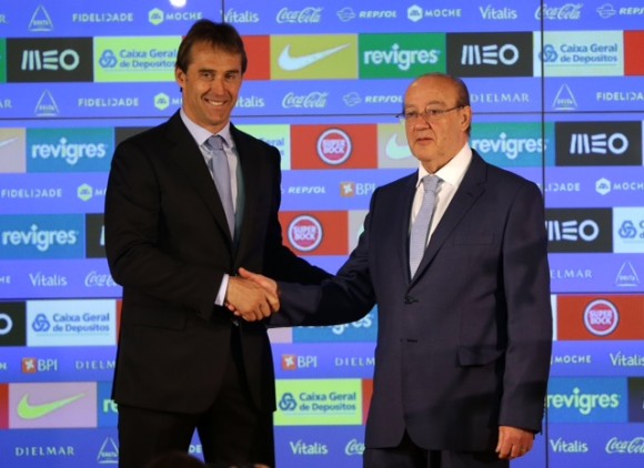 Julen Lopetegui e Pinto da Costa na ApresentaÁ„o do novo treinador do Fc Porto - ApresentaÁ„o realizada no Est·dio do Drag„o no Porto