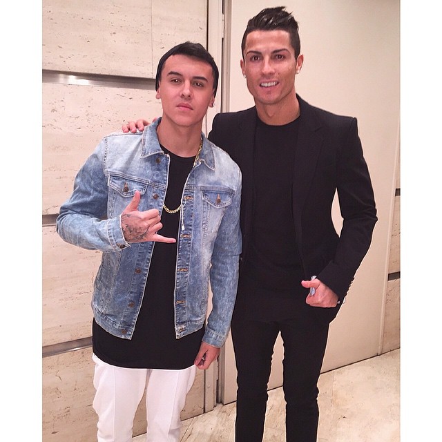 Kevin Rondal Kevin Roldán defende-se sobre a polémica da festa de Ronaldo - MoveNotícias
