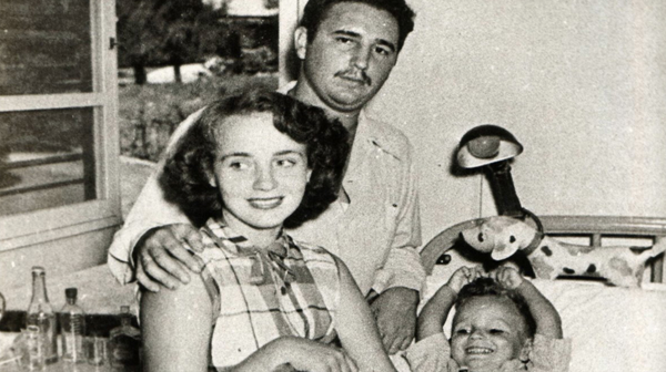 Fidel Castro com a primeira mulher Mirta Díaz Balart e o filho