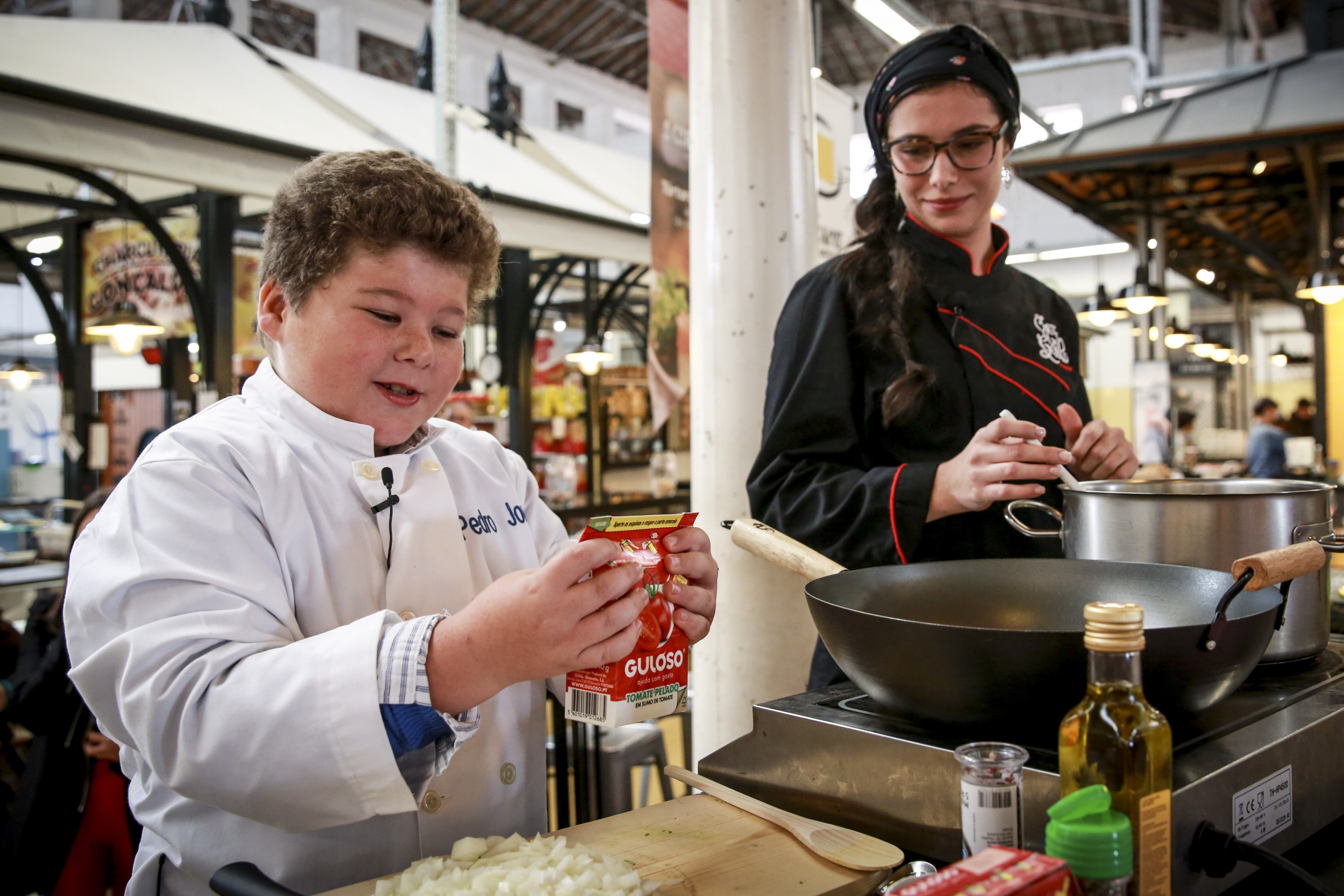 Fotos: Pedro Jorge reúne caras conhecidas em showcooking ...