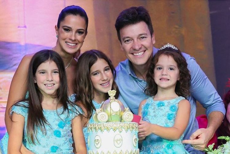 Apresentador brasileiro Rodrigo Faro assinala 4º aniversário da filha -  MoveNotícias