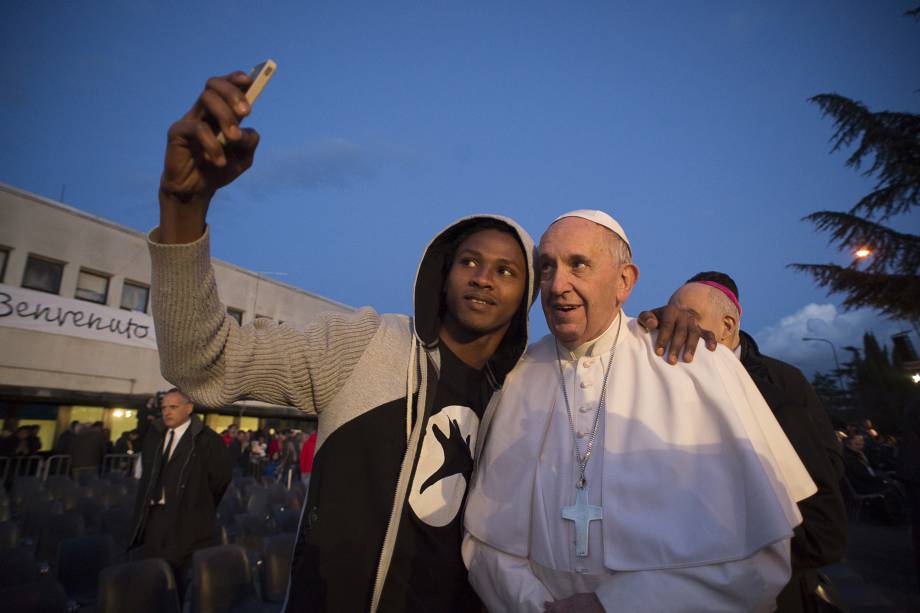 Papa Francisco no Centro de Refugiados em Roma