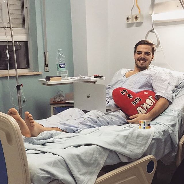 Sandro Lima ex-namorado de Fanny com leucemia no hospital
