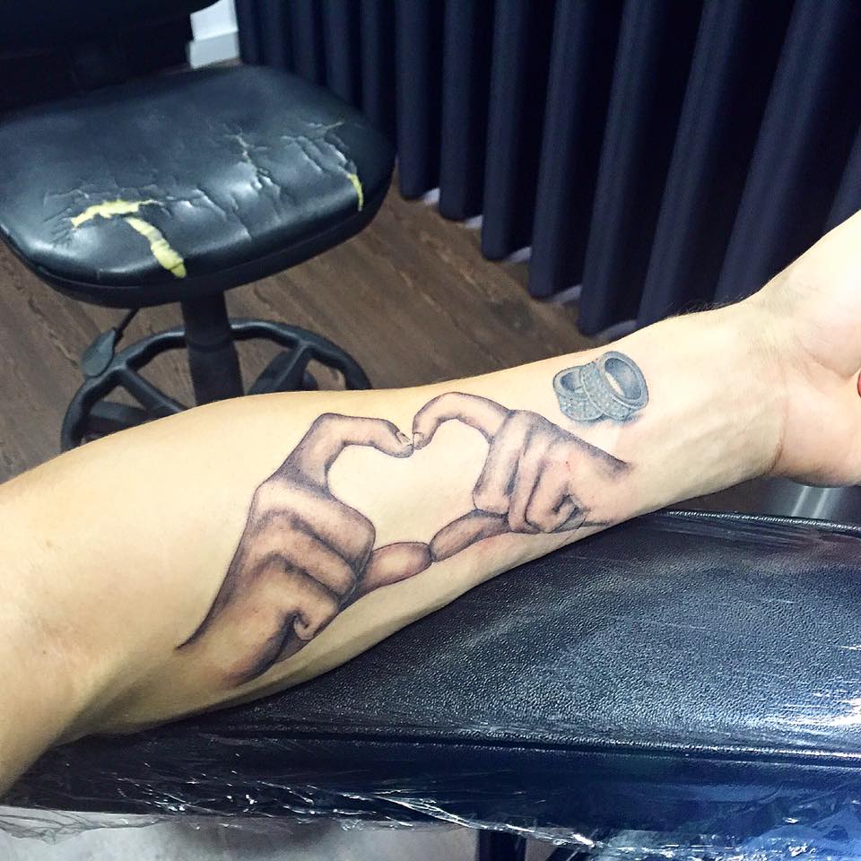 Tatuagem de Hugo Vieira à namorada que faleceu com cancro